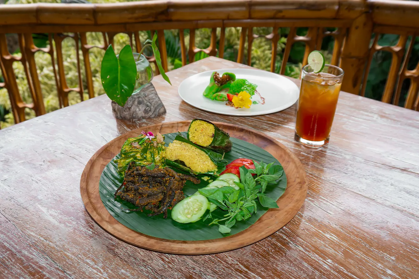 Nasi Bakar Belut Rempah dining offer at kunang-kunang restaurant by the sun of granary ubud