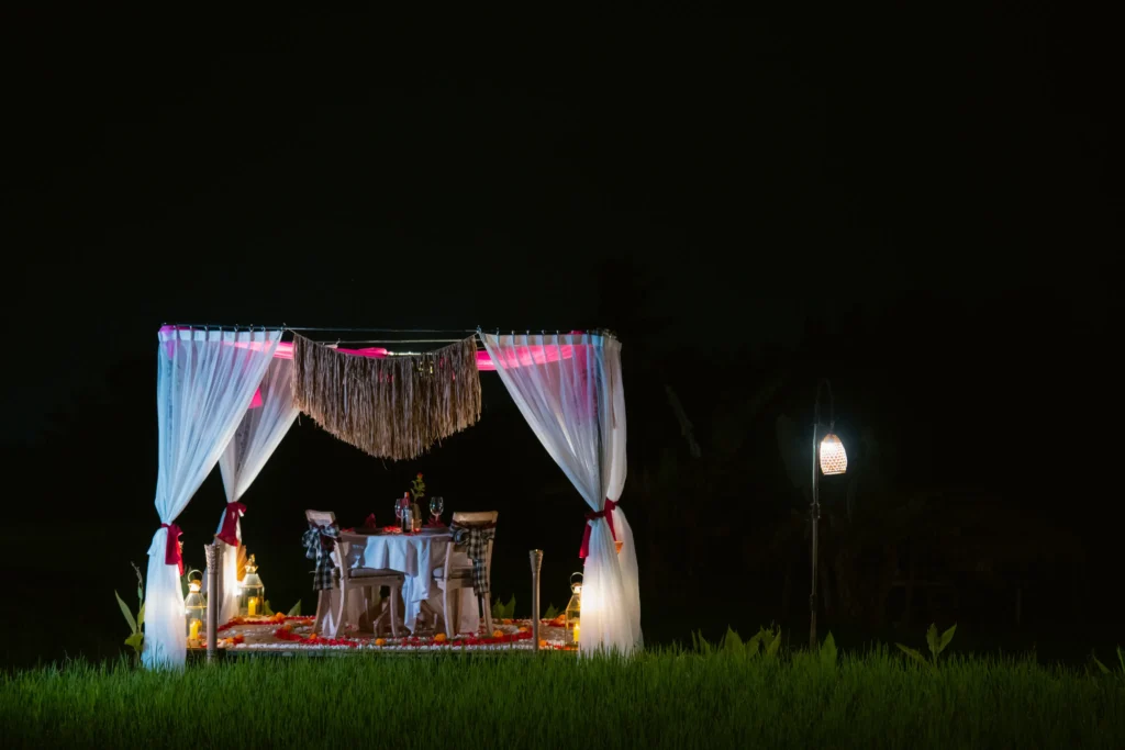 Private romantic dinner set in the rice fields at The Sun of Granary