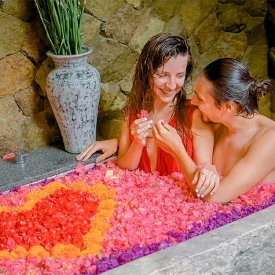 Intimate flower bath activity at The Sun of Granary